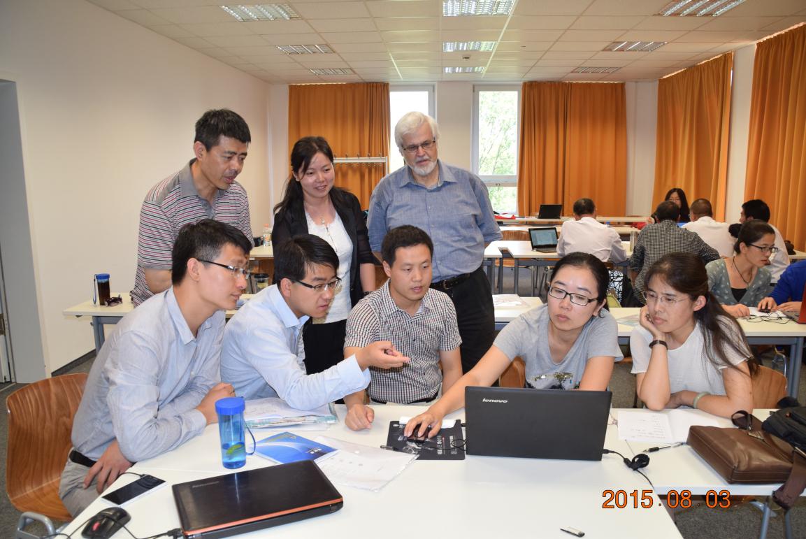 伯恩哈德指导课程开发