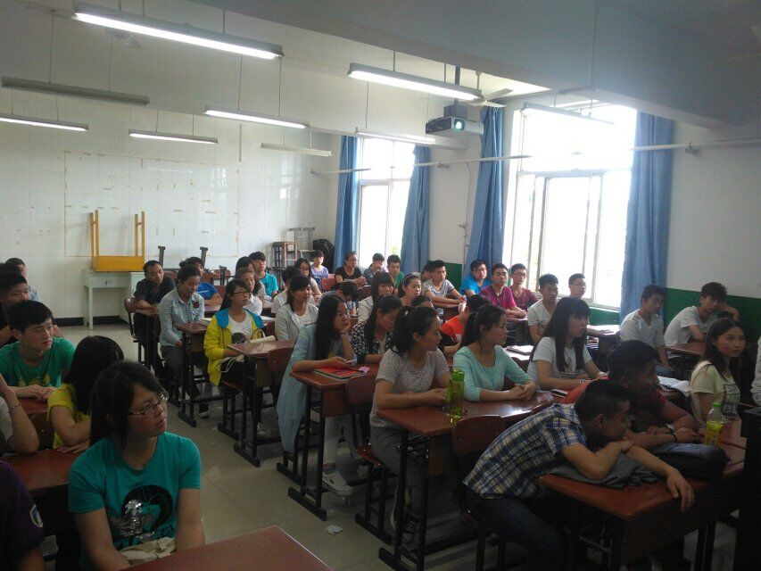 第38期积极分子认真学习