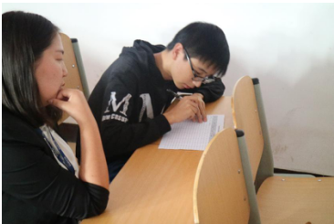 有意向同学现场填写个人信息